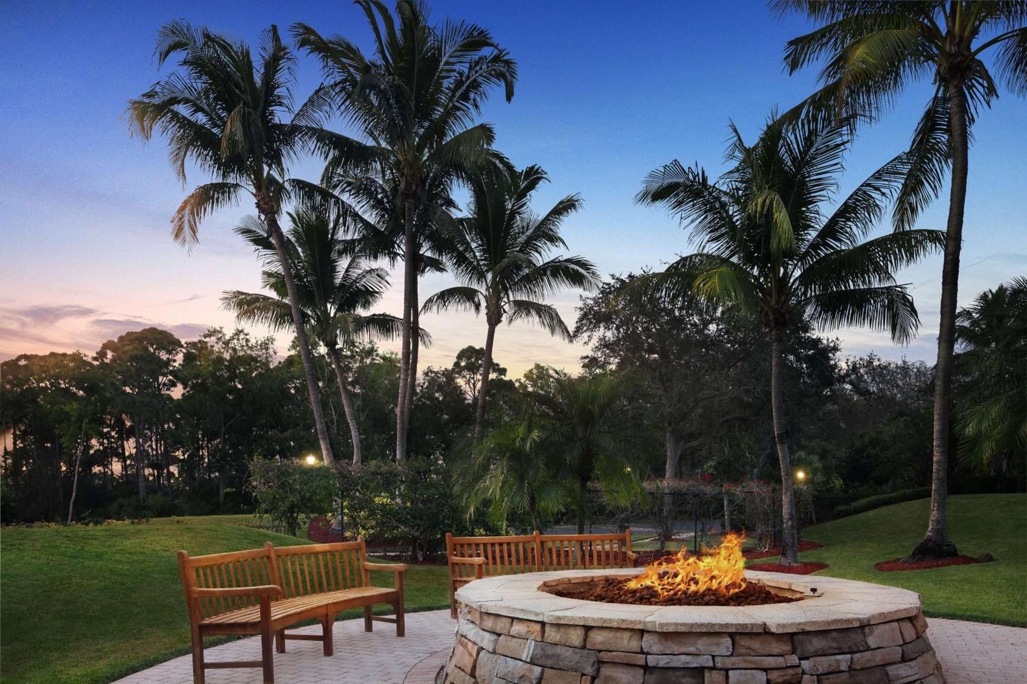 Hyatt Vacation Club At Coconut Cove Hotel Естеро Екстериор снимка